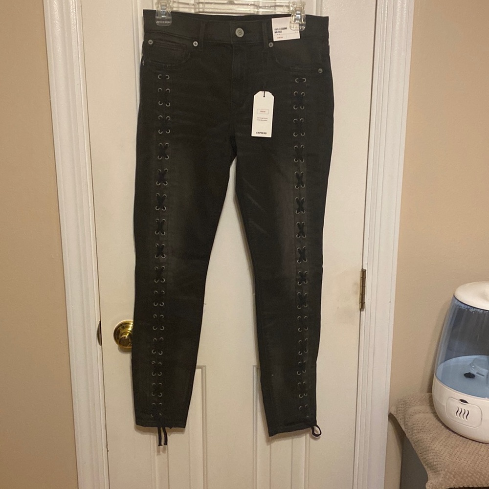 NWT Express Jeans